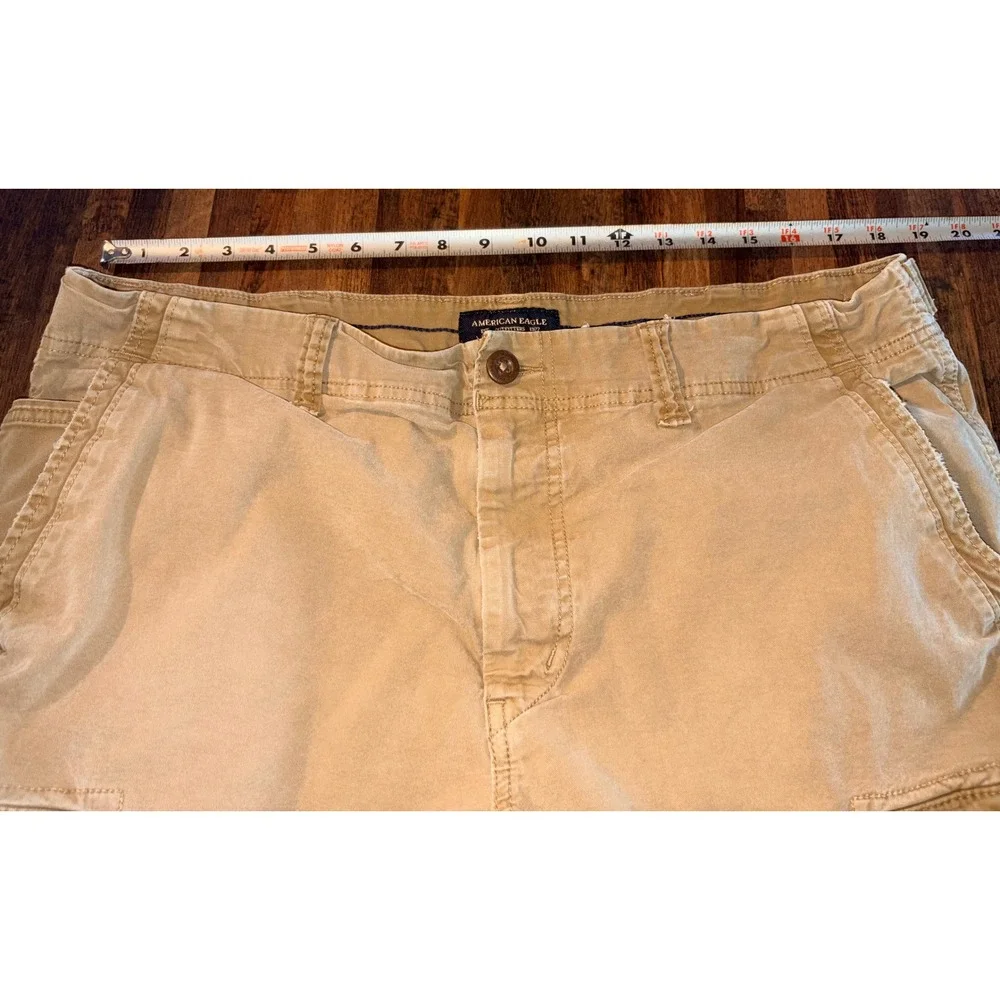 American Eagle Mens Next Level Flex Cargo Shorts Khaki Tan Size 38 Utility